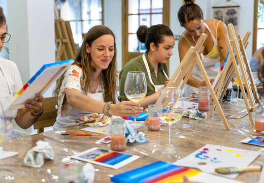 Paint and Sip, Paint and Puff events